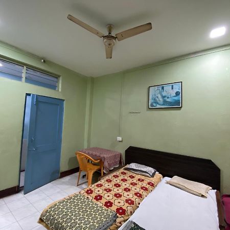 Muktai Lodge Solapur Εξωτερικό φωτογραφία