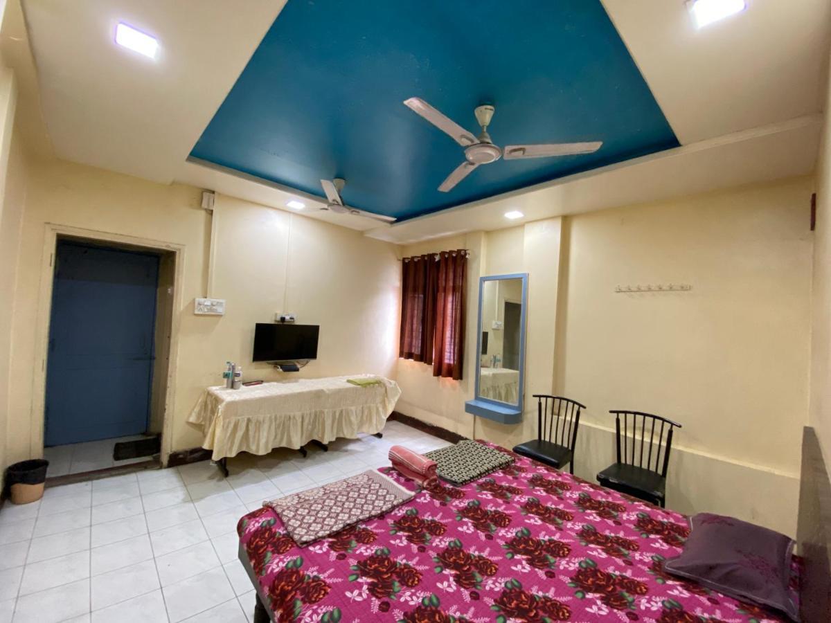 Muktai Lodge Solapur Εξωτερικό φωτογραφία